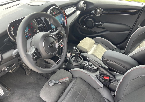 MINI Cooper S cena 69999 przebieg: 24000, rok produkcji 2021 z Kraków małe 232